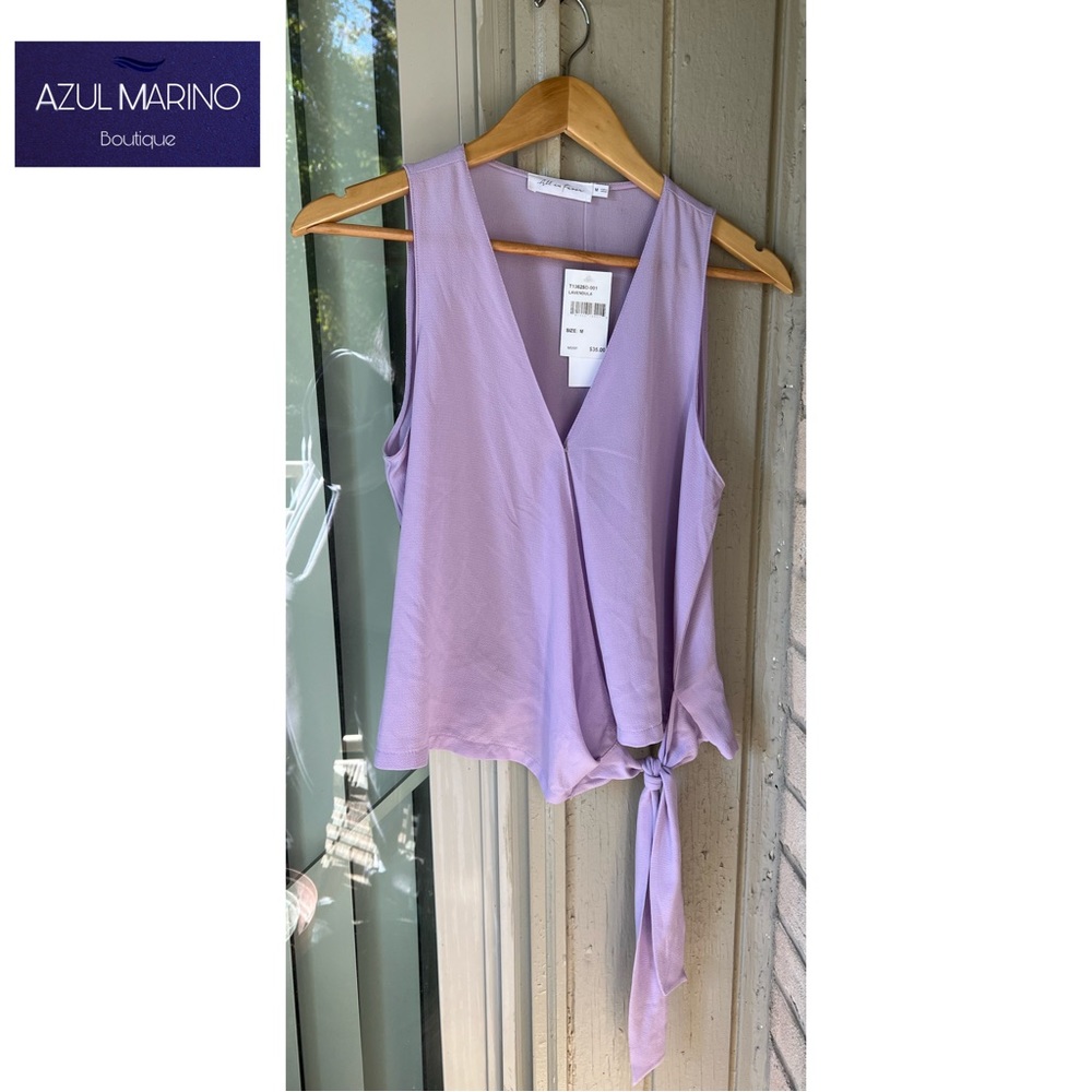 All in Favor — Lilac Sleeveless Blouse • Blusa sin mangas •